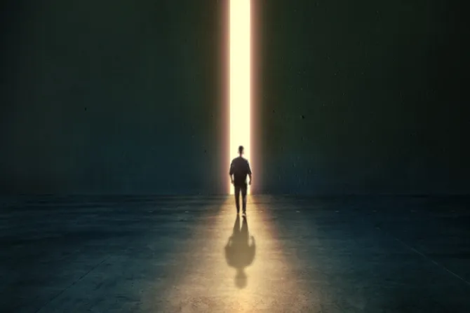 الهرطقات تُبعِد الإنسان عن طريق الله