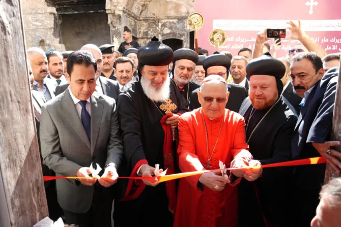 الاحتفال السابق بتكريس كنيسة مار توما للسريان الأرثوذكس في الموصل، العراق