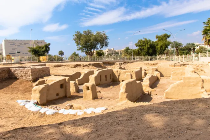 كنيسة العقبة الأثريّة بقايا صامتة شاهدة على المسيحيّة المبكرة في الأردن