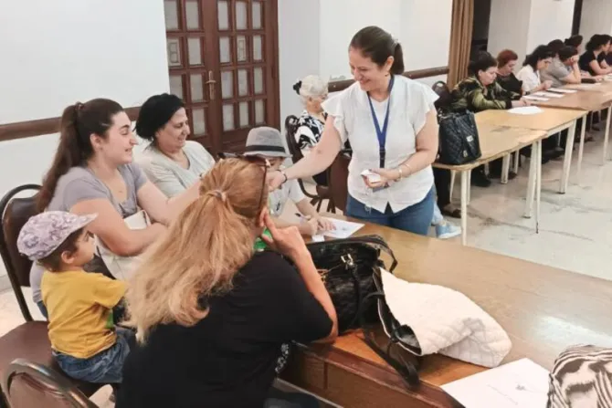 خلّف تفجير كنيسة مار إلياس-الدويلعة جراحًا عميقة في النفس والجسد لدى مسيحيّي سوريا