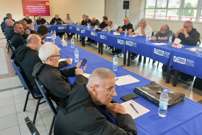 جانبٌ من دورة التنشئة التي نظّمتها الرهبانيّة المارونيّة المريميّة في جامعة سيّدة اللويزة-زوق مصبح، لبنان