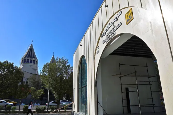 المسيحيّون في إيران... تناقض بين الصورة والواقع