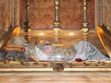 القدّيس يوحنّا ليوناردي