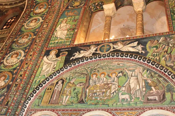 رافينا تحتضن أعمالًا فنّية رائعة تروي تاريخ المسيحيّة