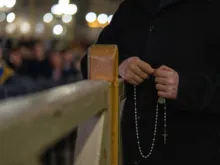 الصلاة قادرة على أن تفيض في قلوبنا فرحًا ورجاءً بمستقبلٍ أفضل