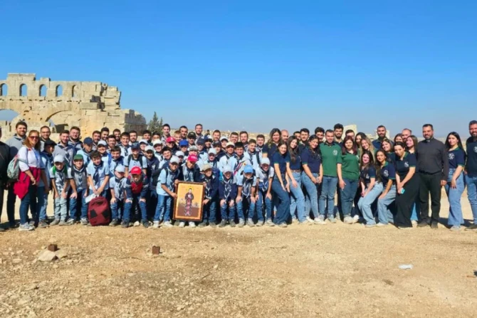 من رحلة الحجّ إلى ضريح مار مارون وكنيسة مار سمعان العموديّ في شمال غرب سوريا