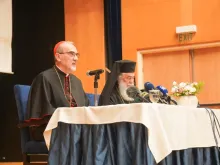 بيان مشترك للبطريركيّتَين اللاتينيّة والأرثوذكسيّة يحذّر من تهجير المدنيّين في غزّة