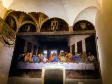 لوحة العشاء الأخير لليوناردو دا فينشي في قاعة طعام دير سانتا ماريا ديلي غراتسي