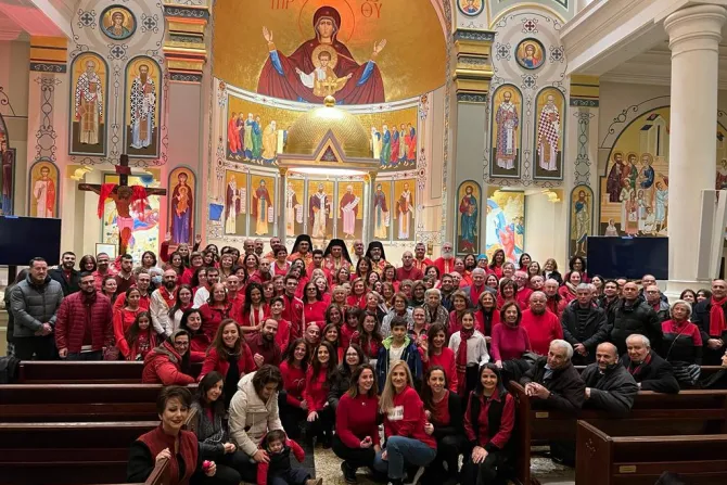 الكنيسة الكاثوليكيّة في كندا تشارك في حملة الأسبوع الأحمر الدوليّة-3