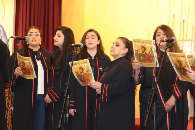 جوقات كنائس بغداد تحتفي بيوبيلها