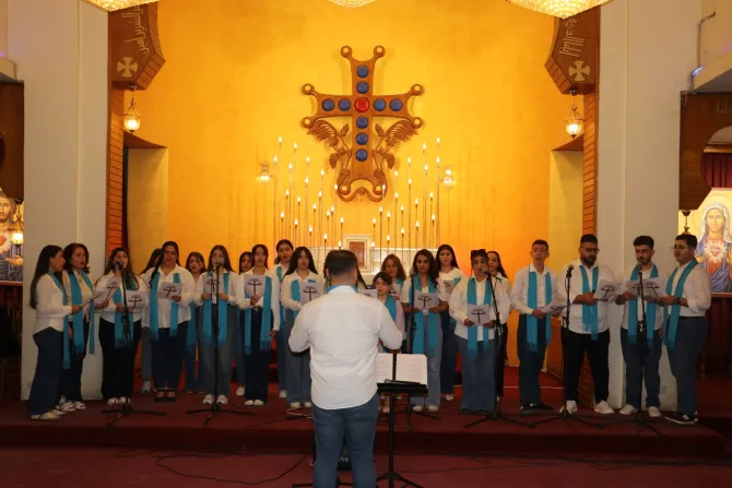 جوقات كنائس بغداد تحتفي بيوبيلها