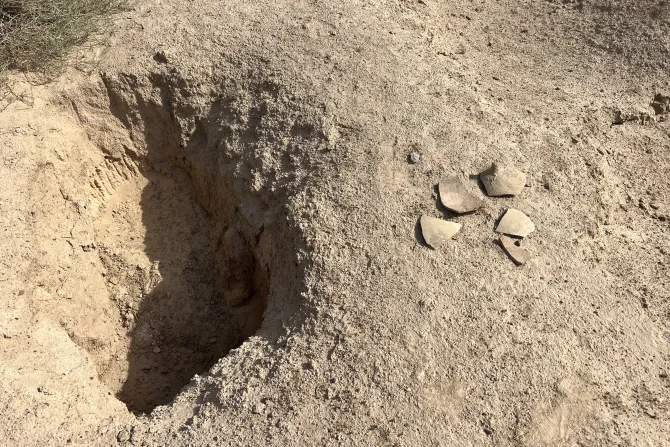 مقبرة أم خشم في النجف العراقيّة