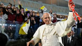 البابا لاوون الرابع عشر يلتقي الشبيبة في الصرح البطريركيّ المارونيّ-بكركي مصدر الصورة: فاتيكان ميديا