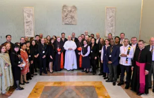 البابا لاوون الرابع عشر يلتقي صباح اليوم أعضاء اتّحاد الكتاب المقدّس الكاثوليكيّ في القصر الرسوليّ الفاتيكانيّ مصدر الصورة: فاتيكان ميديا