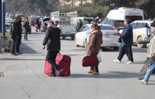 حركة نزوح كبيرة لأهالي حلب وبينهم مسيحيّوها مصدر الصورة: متداول على الشبكة