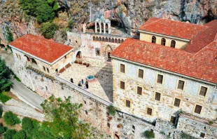 دير مار أنطونيوس قزحيّا في وادي قنّوبين، لبنان مصدر الصورة: صفحة الأب إيلي قرقماز في فيسبوك