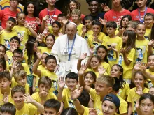 البابا فرنسيس يلتقي المشاركين في «صيف الأطفال في الفاتيكان»
