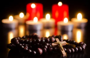 المسبحة الورديّة Provided by: Pavelis/Shutterstock