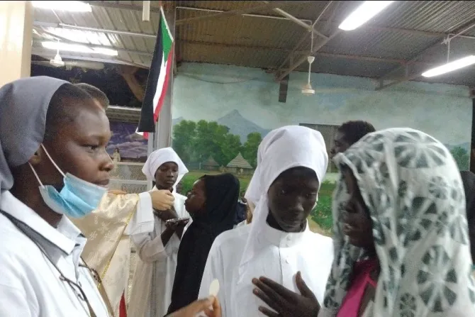 قداس خميس الأسرار في السودان 5