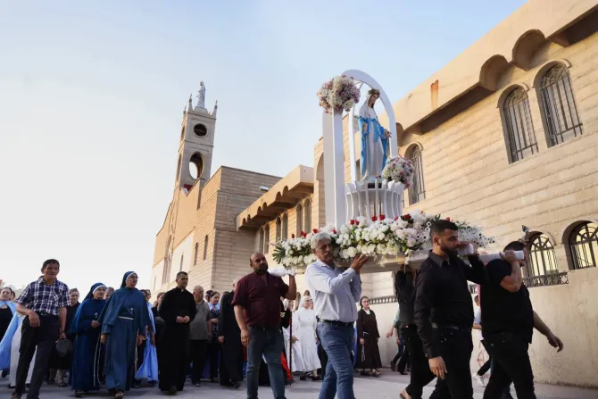 ملتقى أخوات مريم البتول يختتم مهرجانه السنوي في بغديدا-العراق