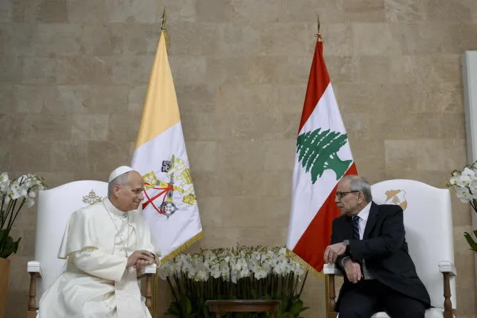 البابا لاوون الرابع عشر في القصر الرئاسيّ اللبنانيّ-بعبدا