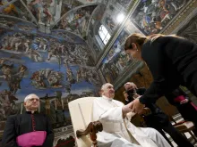 البابا فرنسيس يلتقي الفنّانين في كابيلا سيستينا