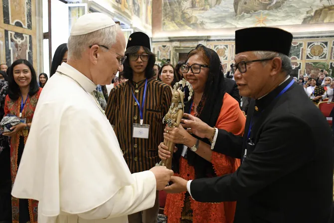 البابا لاوون الرابع عشر يلتقي مجموعة إندونيسيّة صباح اليوم في الفاتيكان