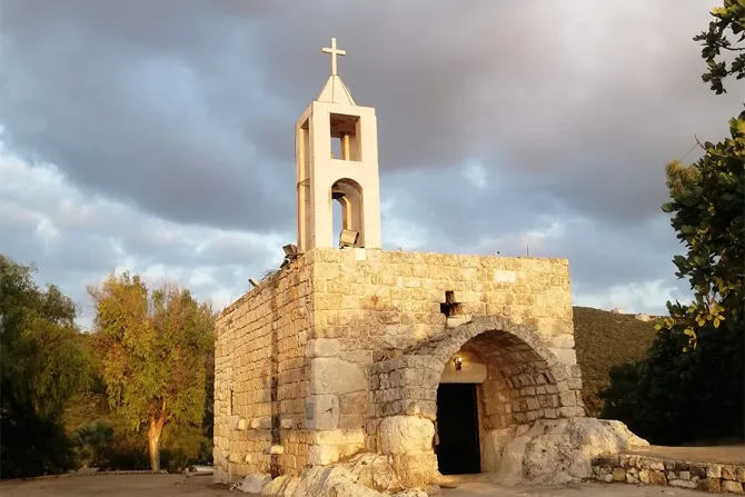 كنيسة مار ساسين كفرخلُّص، البترون-لبنان