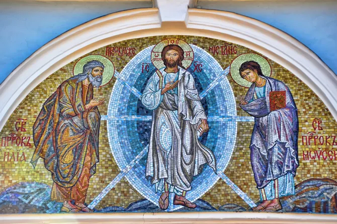 فسيفساء أيقونة تجلّي الربّ يسوع على الجبل في كاتدرائية التجلّي ببلدة فيبورغ الروسية