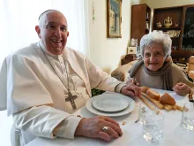 البابا فرنسيس يزور أقاربه في شمال إيطاليا