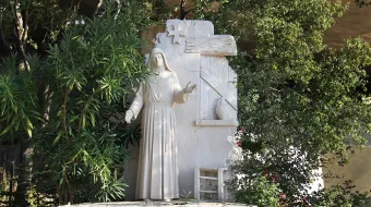 تمثال للقديسة رفقا Provided by: Eliane Haykal/Shutterstock