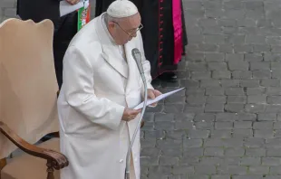 البابا فرنسيس يصلّي للعذراء مريم سيّدة الحبل بلا دنس في ساحة إسبانيا-روما Provided by: Daniel Ibáñez - CNA