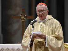 أمين سرّ دولة الفاتيكان الكاردينال بييترو بارولين