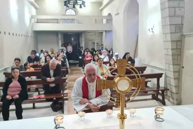 قدّاس إلهيّ لرعيّة البطريركيّة اللاتينيّة في القدس