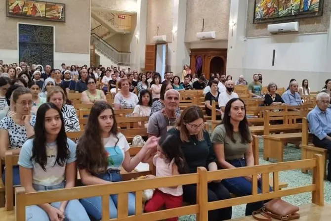 قدّاس إلهيّ لرعيّة البطريركيّة اللاتينيّة في حيفا