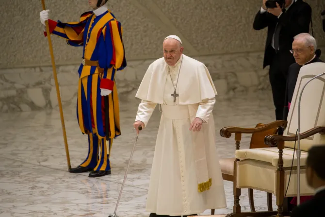 البابا فرنسيس في خلال المقابلة العامّة الأسبوعيّة التي احتضنتها قاعة بولس السادس-الفاتيكان