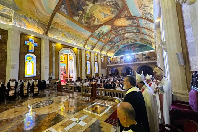 الراعي يترأّس القدّاس الإلهيّ في الصرح البطريركيّ الصيفيّ-الديمان، لبنان